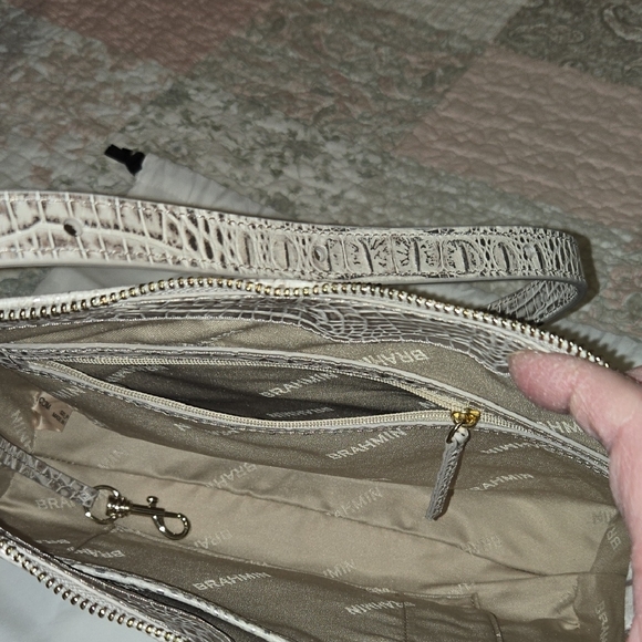 Brahmin Shayna Crossbody Bag And Ady Wallet Set In Oyster Mini Melbourne - Picture 10 of 16